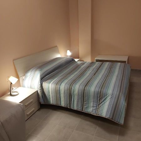 Room&Breakfast Santa Maria Reggio Emilia Bagian luar foto