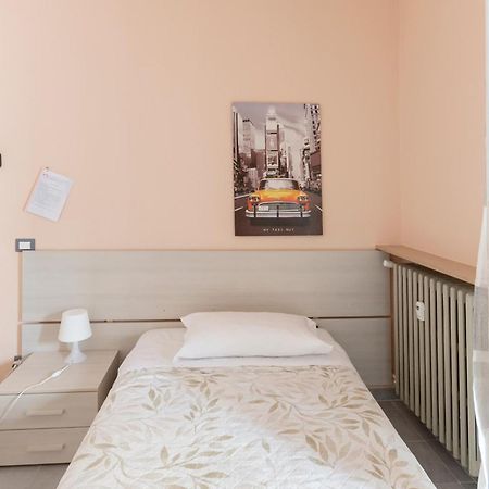 Room&Breakfast Santa Maria Reggio Emilia Bagian luar foto