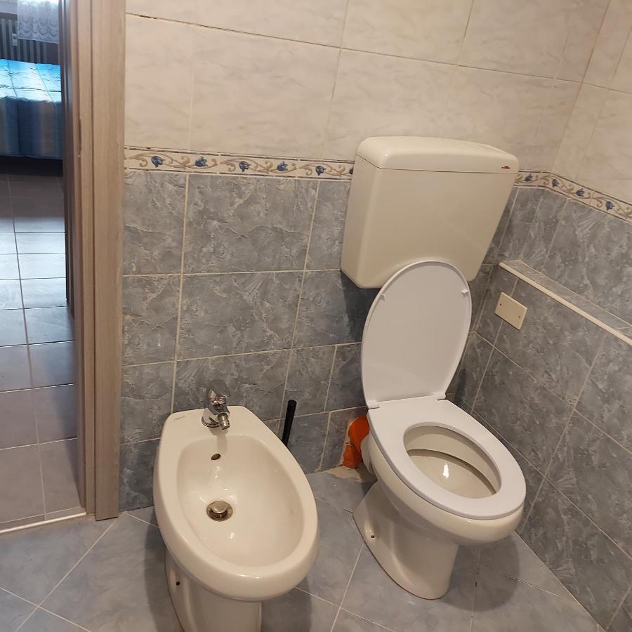 Room&Breakfast Santa Maria Reggio Emilia Bagian luar foto