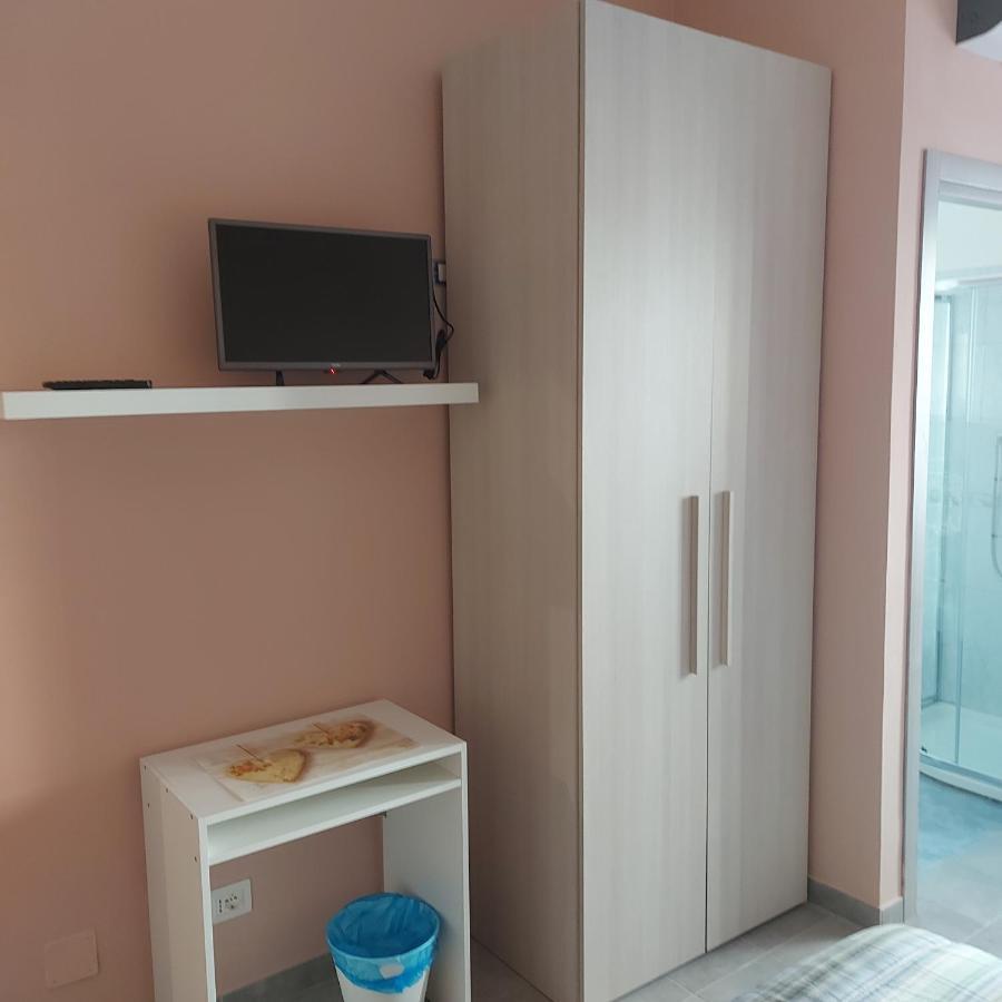 Room&Breakfast Santa Maria Reggio Emilia Bagian luar foto