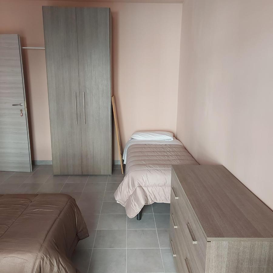 Room&Breakfast Santa Maria Reggio Emilia Bagian luar foto