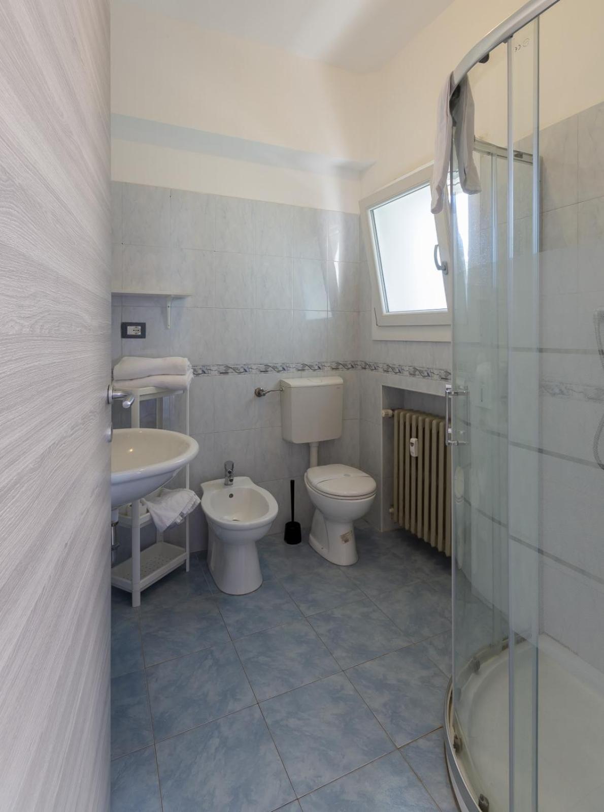 Room&Breakfast Santa Maria Reggio Emilia Bagian luar foto