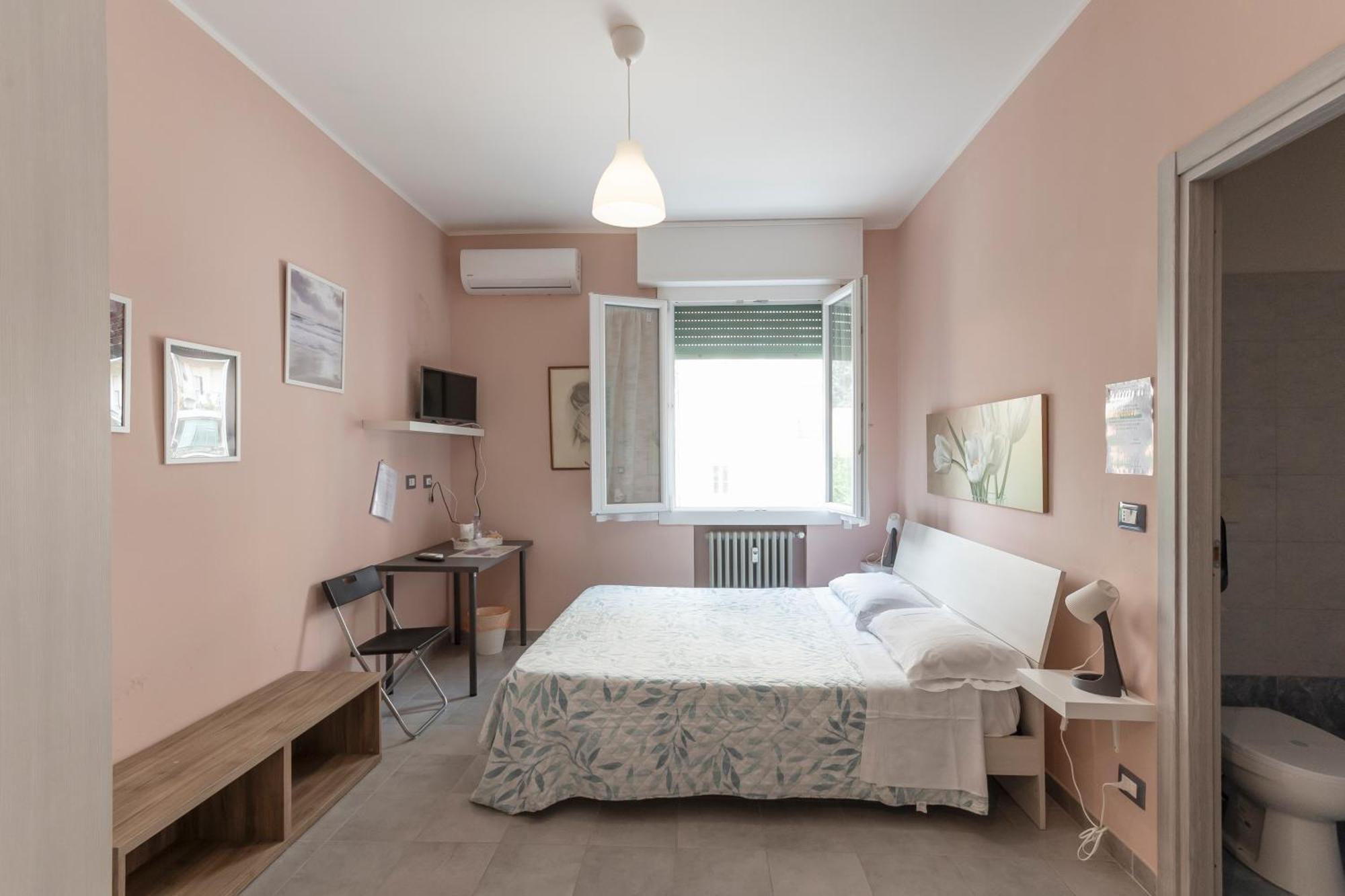 Room&Breakfast Santa Maria Reggio Emilia Bagian luar foto